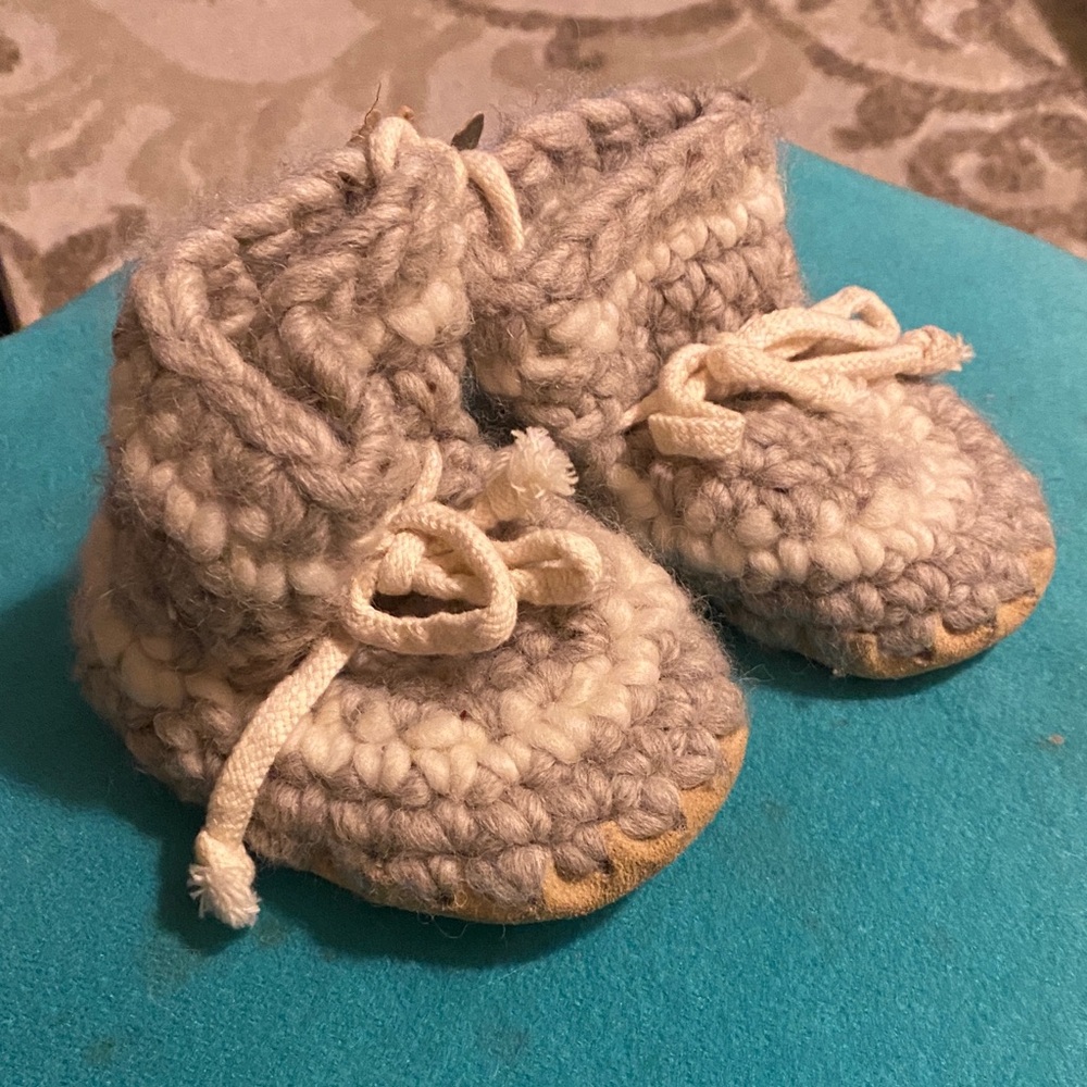 Wool baby booties